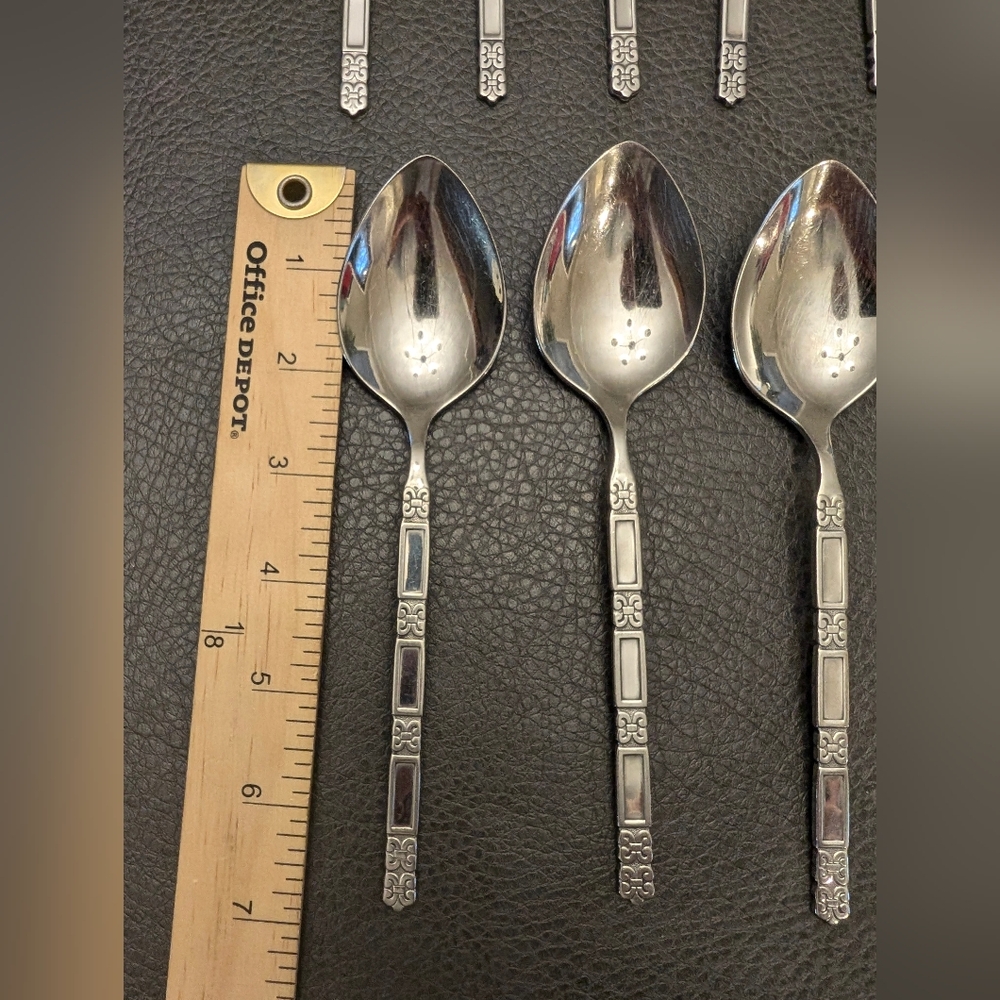 Oneida Community Madrid Flatware Stainless No Black Accent Serving 43 Pc - Picture 10 of 15
